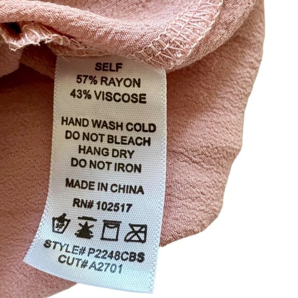 Soprano Dusty Pink Cold Shoulder Romper with Pockets Women's Size Large - Picture 8 of 8